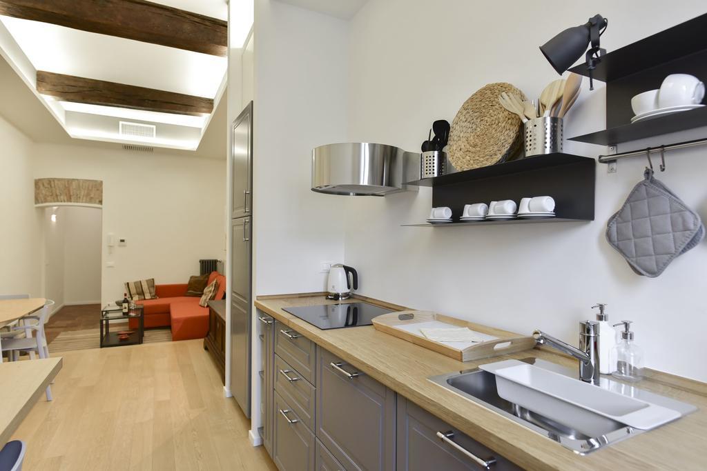 Campo De' Fiori Brand New Apartment روما المظهر الخارجي الصورة